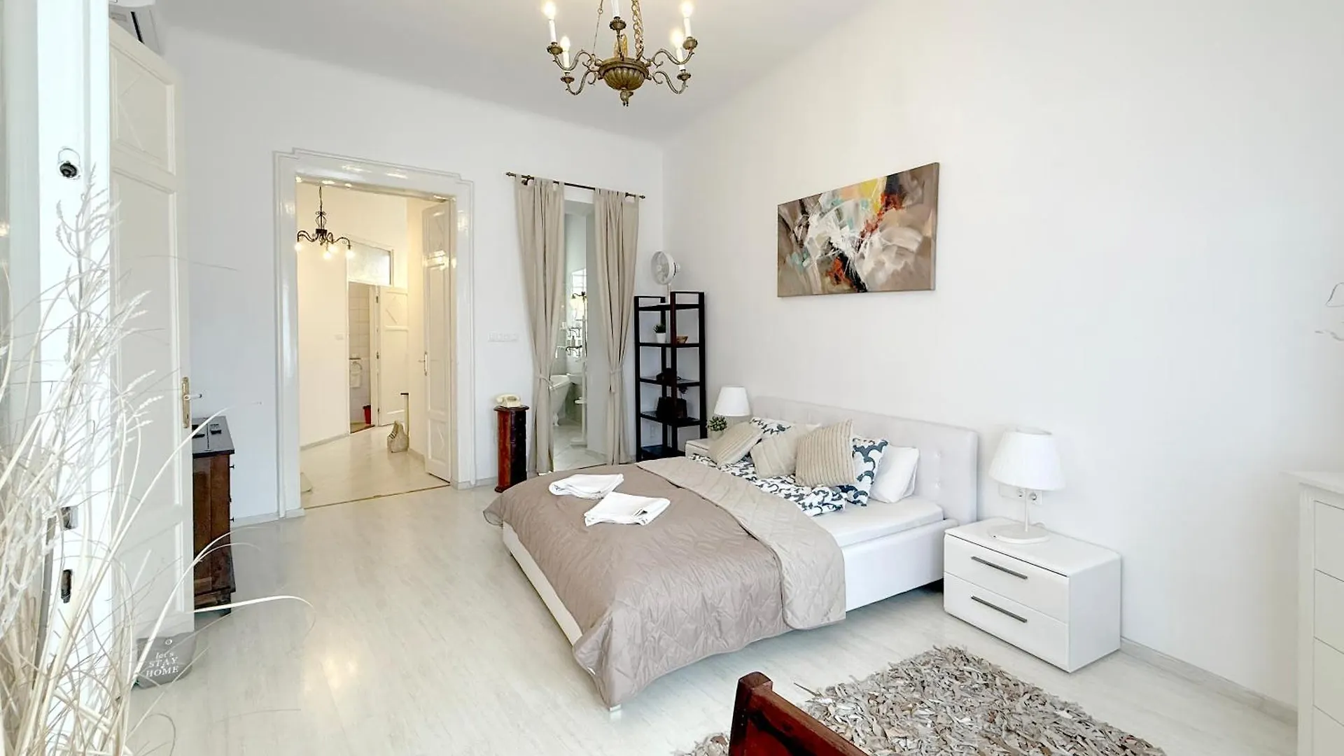 Elegant 125M2 Apartment In Center Of Budapest
