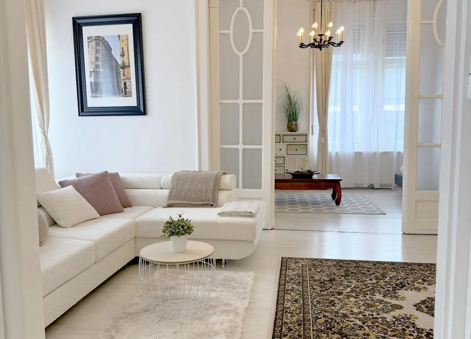 Elegant 125M2 Apartment In Center Of Budapest